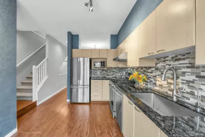 88 3711 Robson Court, Richmond, BC, Richmond — Townhouse for sale