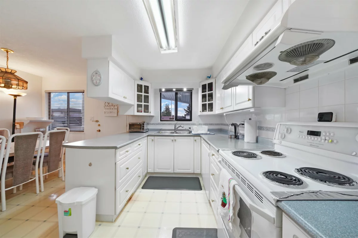 Backyard Photo of 5320 Spruce Street, Burnaby, BC