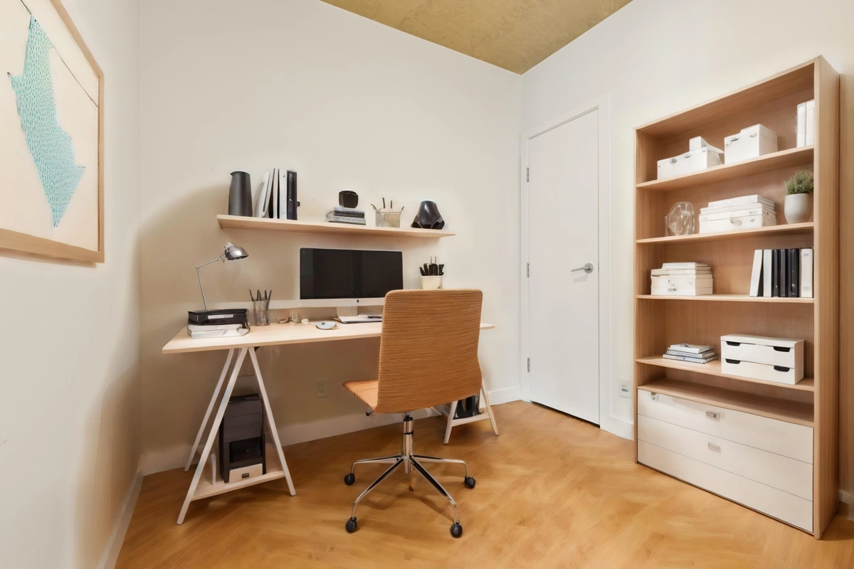 Kitchen Photo of 1808 128 W Cordova Street, Vancouver, BC