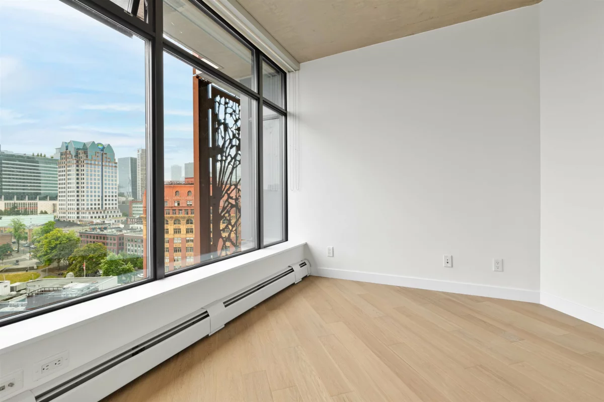 Primary Bathroom Photo of 1808 128 W Cordova Street, Vancouver, BC