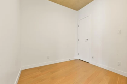 Bedroom 4 Photo of 1808 128 W Cordova Street, Vancouver, BC