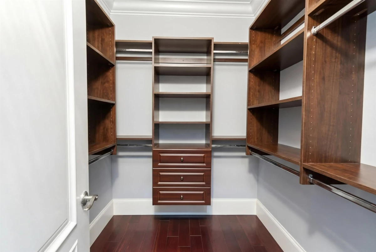 Hot Tub / Spa Photo of 21098 85 Avenue, Langley, BC