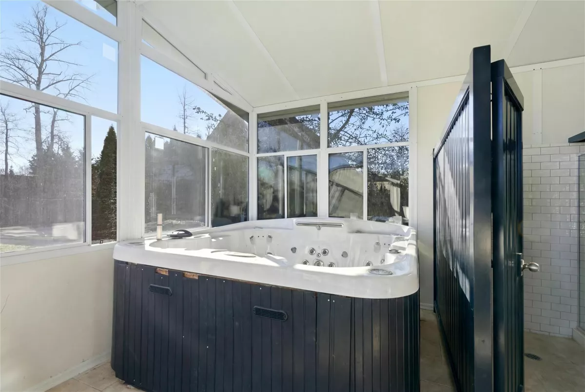 Outdoor Deck Photo of 21098 85 Avenue, Langley, BC