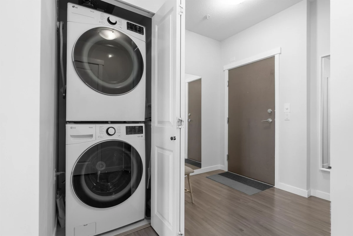 Basement Recreation Room Photo of 228 9551 Alexandra Road, Richmond, BC