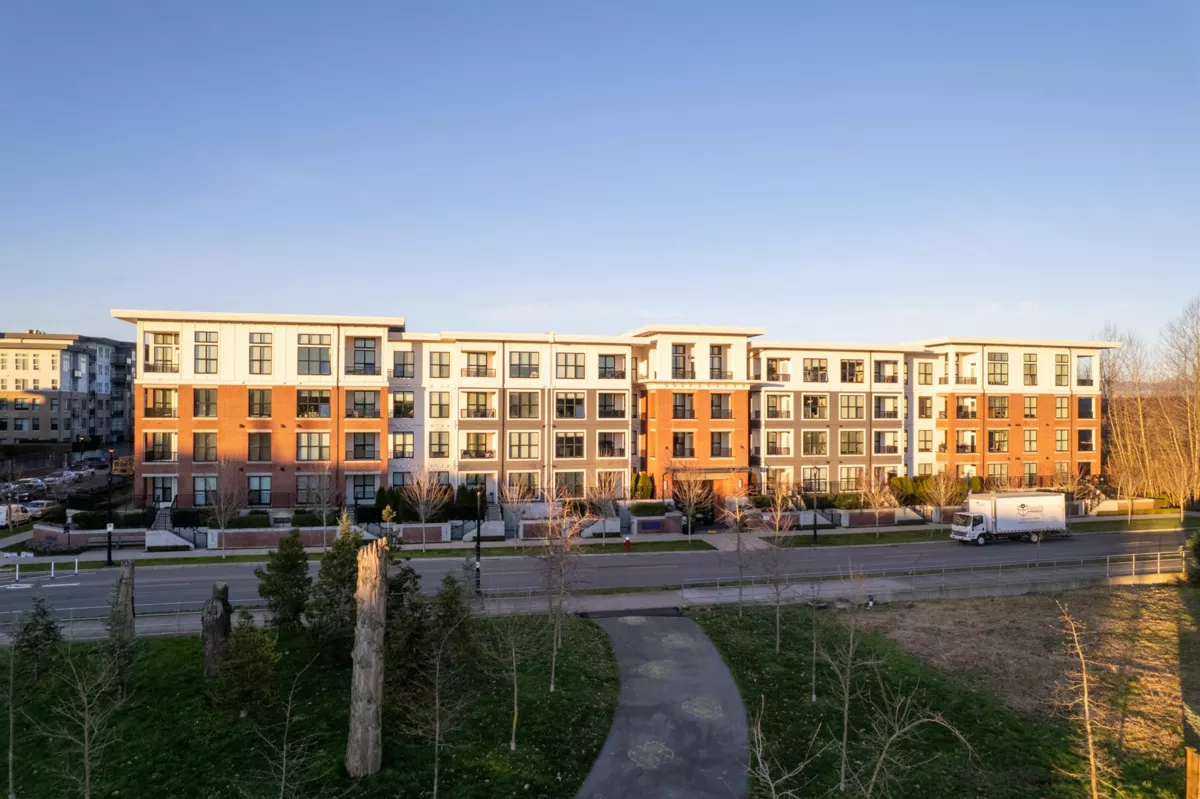 Hot Tub / Spa Photo of 228 9551 Alexandra Road, Richmond, BC