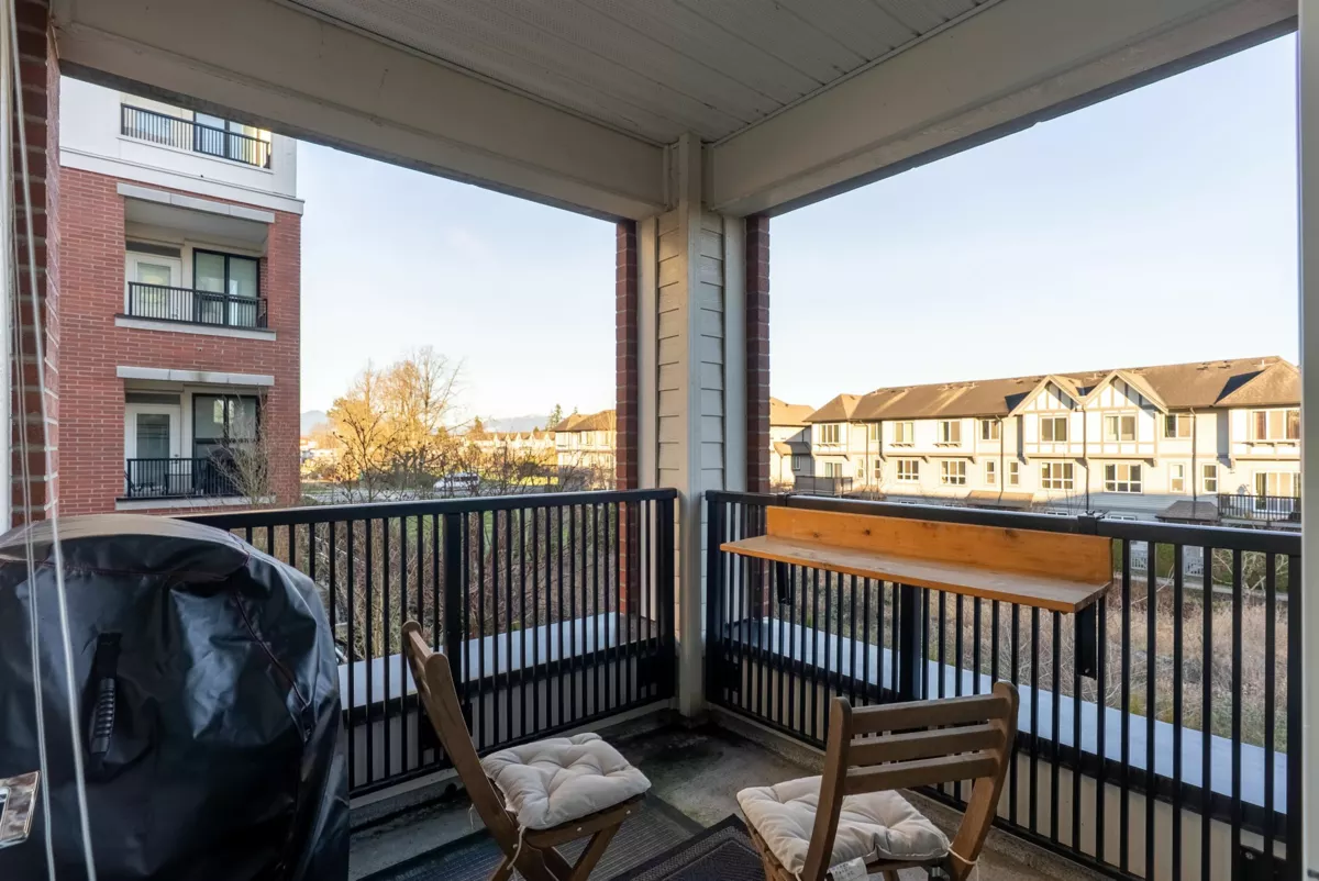 Laundry Room Photo of 228 9551 Alexandra Road, Richmond, BC