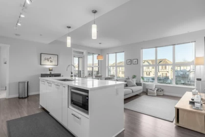 228 9551 Alexandra Road, Richmond, BC