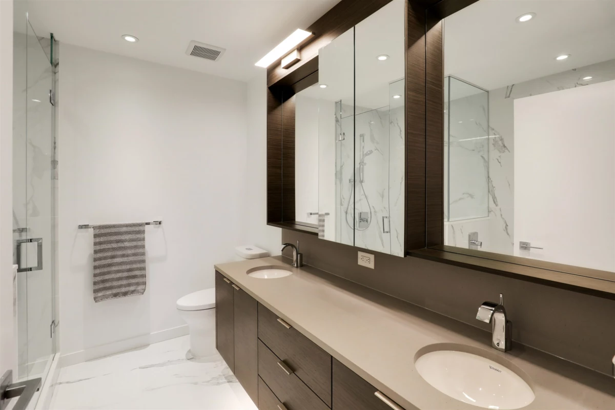 Primary Bathroom Photo of 1302 1688 Pullman Porter Street, Vancouver, BC