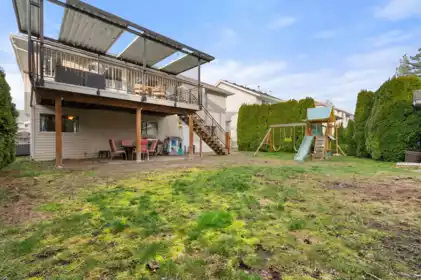 Hot Tub / Spa Photo of 44882 Cumberland Avenue, Chilliwack, BC