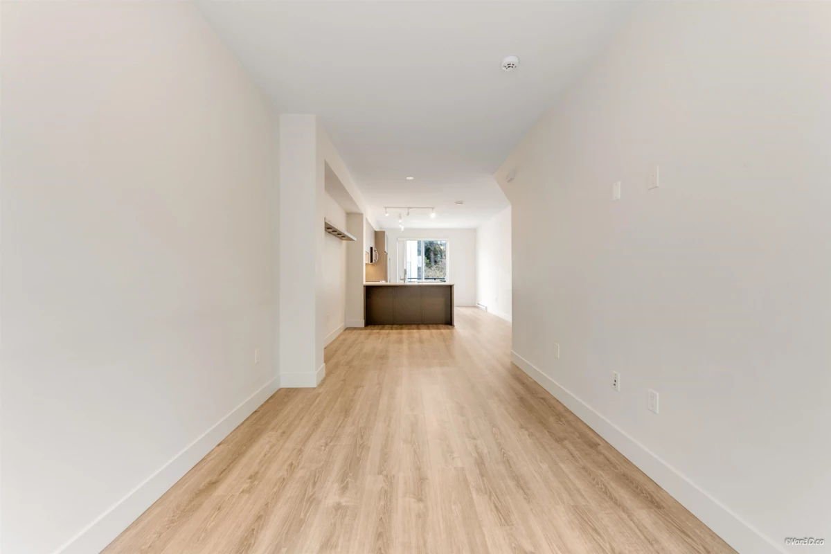 Bedroom 3 Photo of 4 9718 161a Street, Surrey, BC