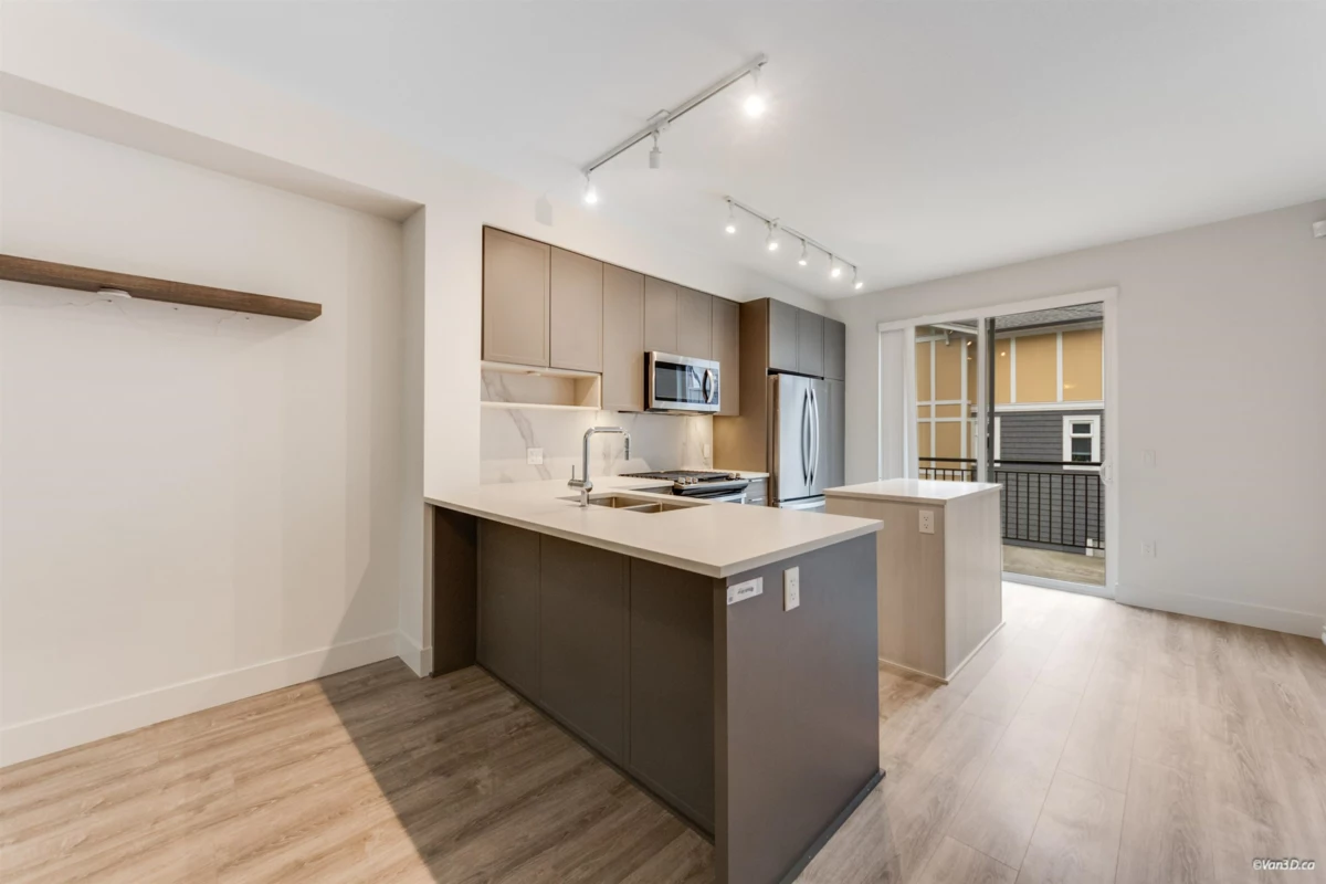 Kitchen Island Photo of 4 9718 161a Street, Surrey, BC