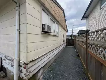 12875 114a Avenue, Surrey, BC, Surrey — Single Family Residence for sale