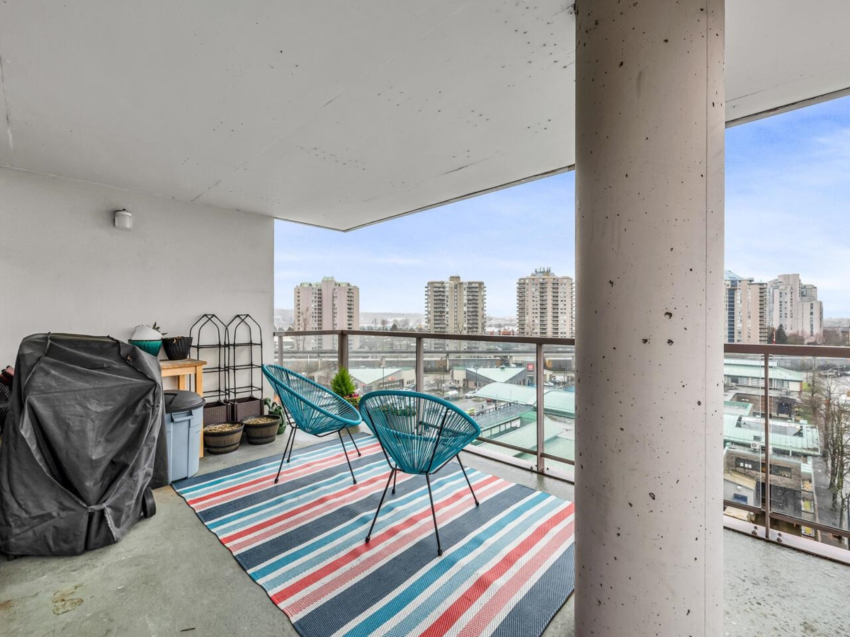 Office / Den Photo of 606 98 Tenth Street, New Westminster, BC