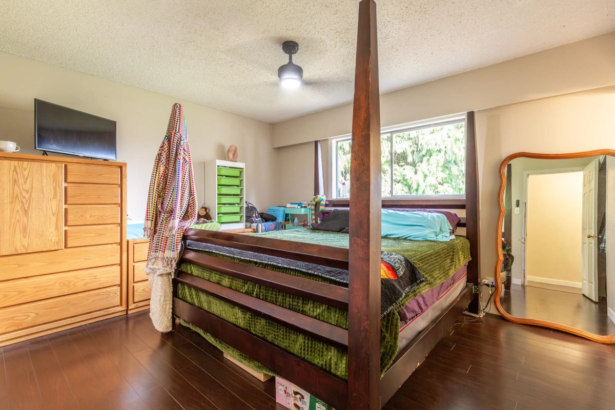 Office / Den Photo of 33305 Lynn Avenue, Abbotsford, BC