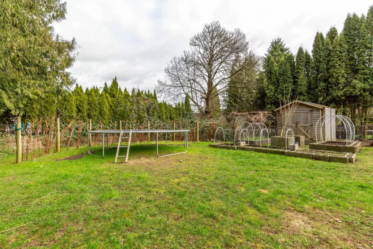 Playground / Recreational Area Near 33305 Lynn Avenue, Abbotsford, BC