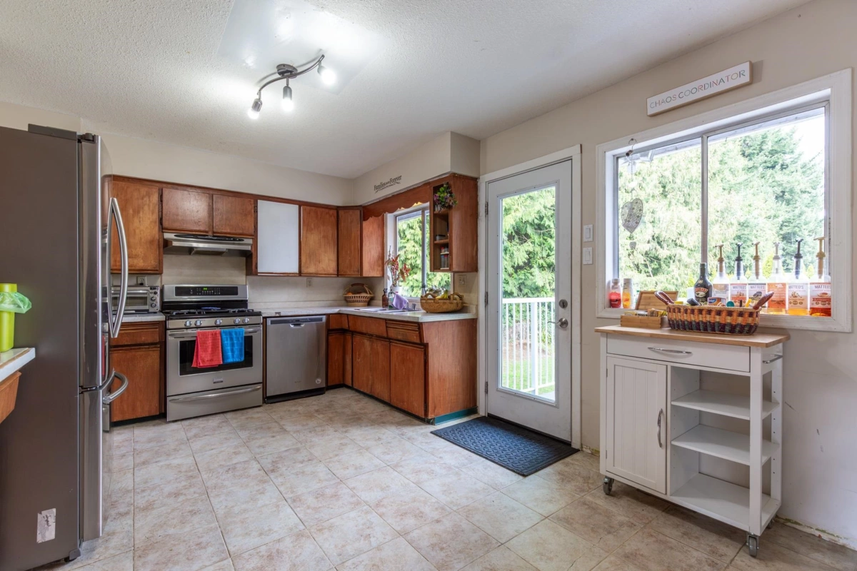 Primary Bedroom Photo of 33305 Lynn Avenue, Abbotsford, BC