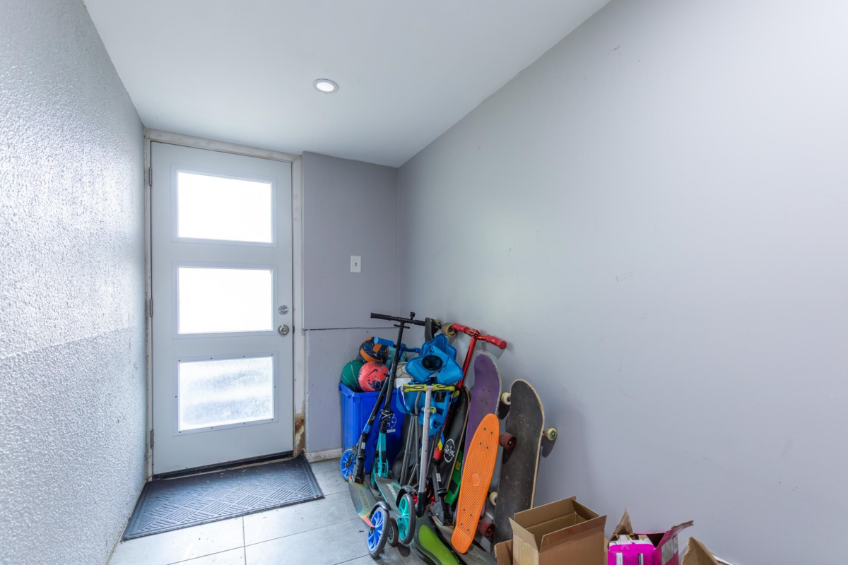 Street View Photo of 33305 Lynn Avenue, Abbotsford, BC