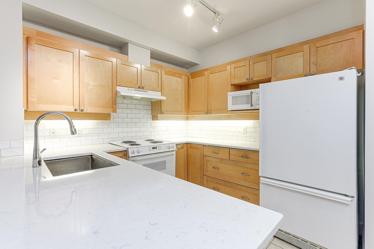 Dining Area Photo of 211 6198 Ash Street, Vancouver, BC