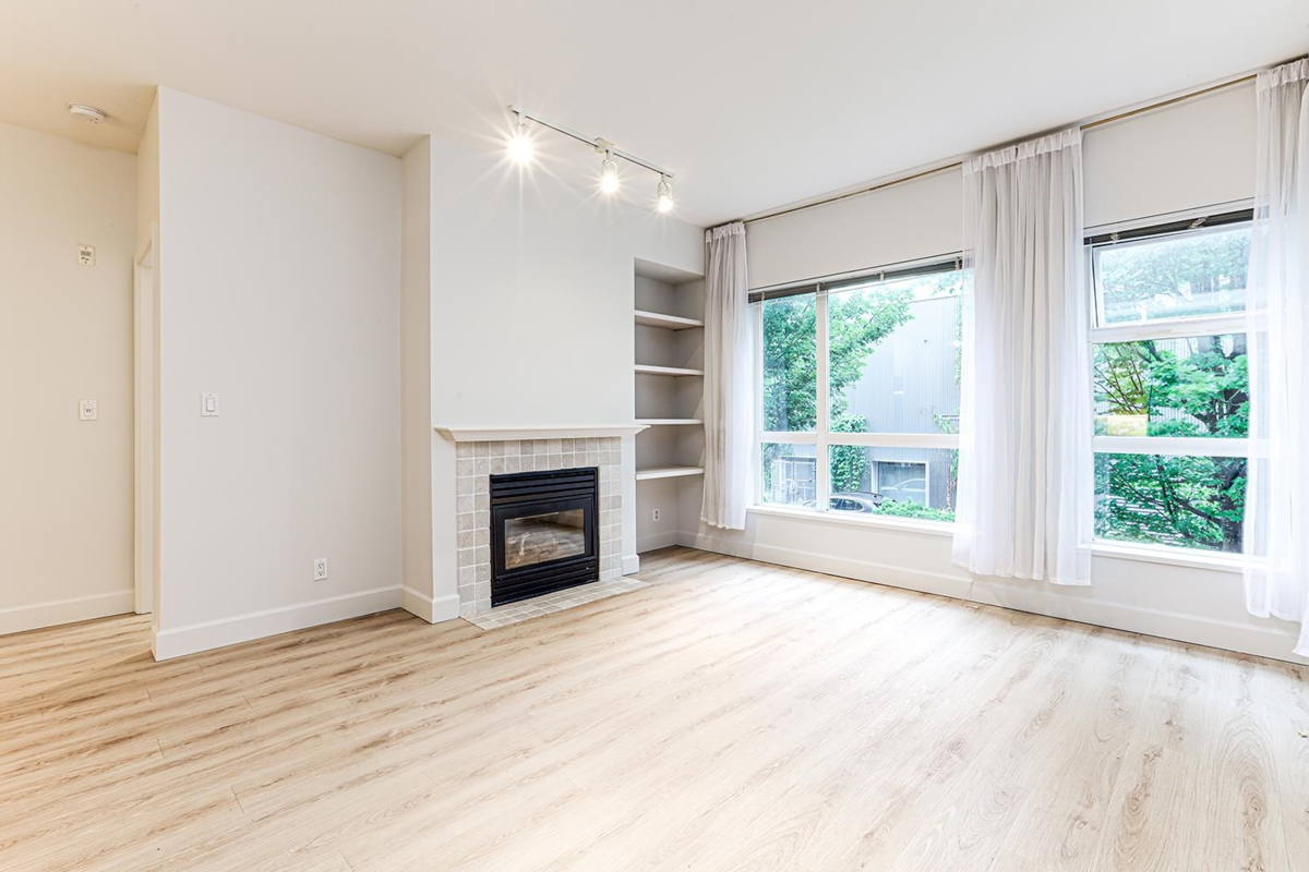 Family Room Photo of 211 6198 Ash Street, Vancouver, BC