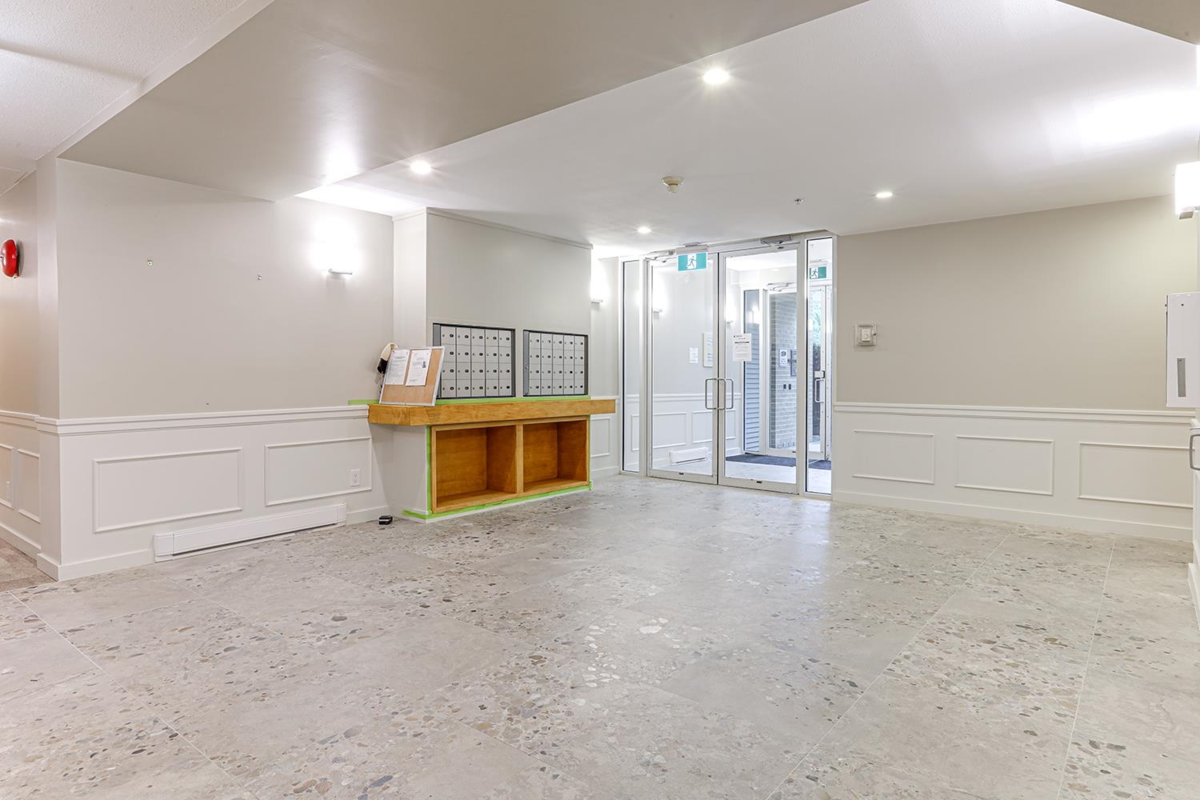 Mudroom Photo of 211 6198 Ash Street, Vancouver, BC