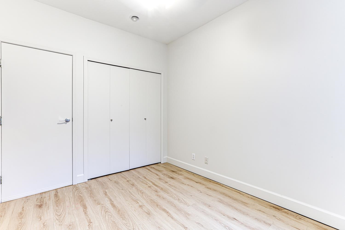 Powder Room Photo of 211 6198 Ash Street, Vancouver, BC