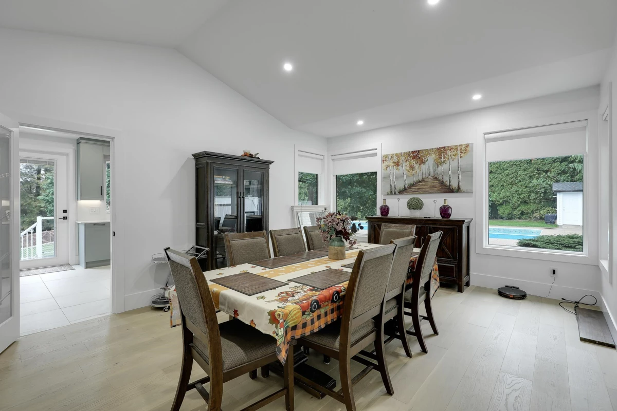 Bedroom 4 Photo of 18040 20 Avenue, White Rock, BC