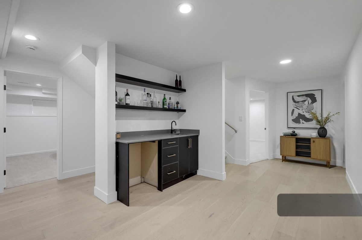 Office / Den Photo of 18040 20 Avenue, White Rock, BC