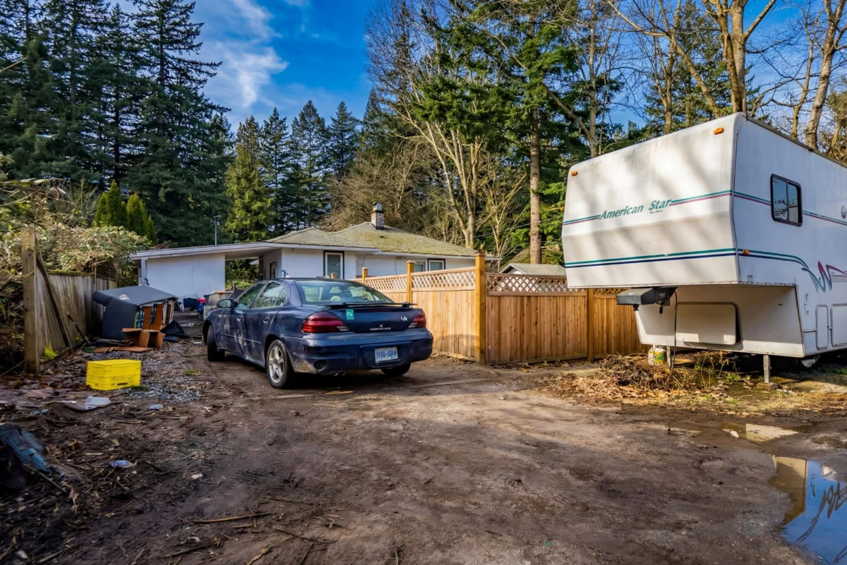Outdoor Kitchen Photo of 621 Water Avenue, Hope, BC