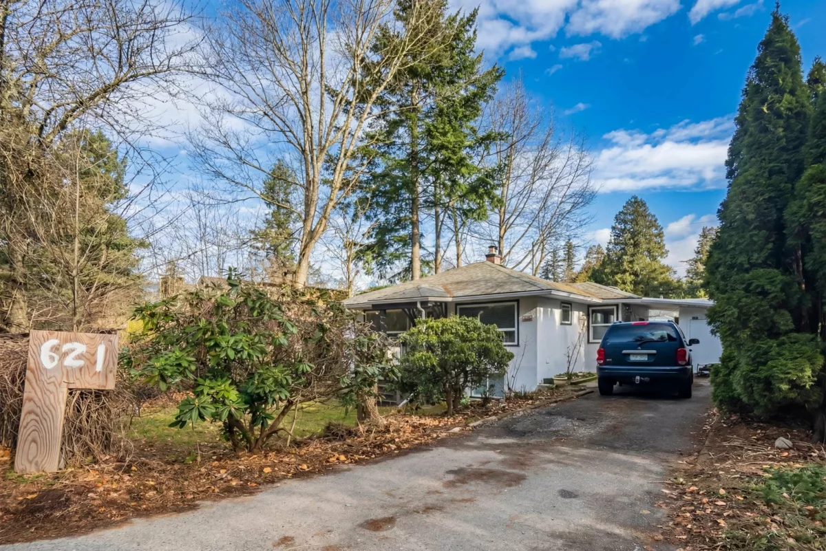 Street View Photo of 621 Water Avenue, Hope, BC