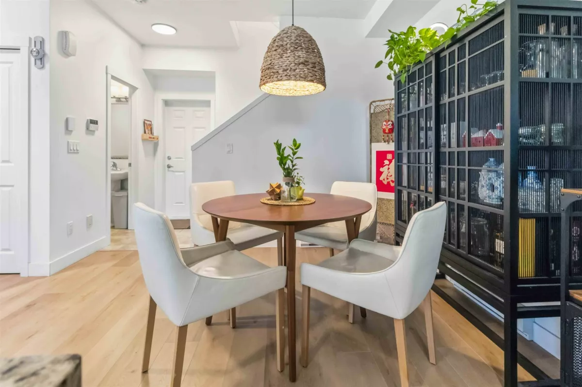 Kitchen Photo of 18 11393 Steveston Highway, Richmond, BC