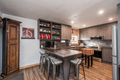 Kitchen Photo of 695 Hudson Bay Street, Hope, BC