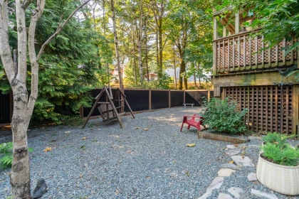 Swimming Pool Photo of 695 Hudson Bay Street, Hope, BC