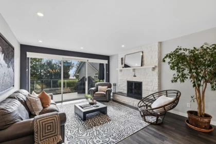 363 Dartmoor Drive, Coquitlam, BC