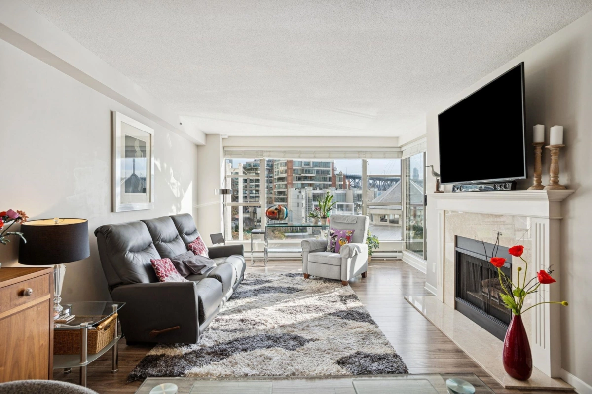 Living Room Photo of 203 1008 Beach Avenue, Vancouver, BC
