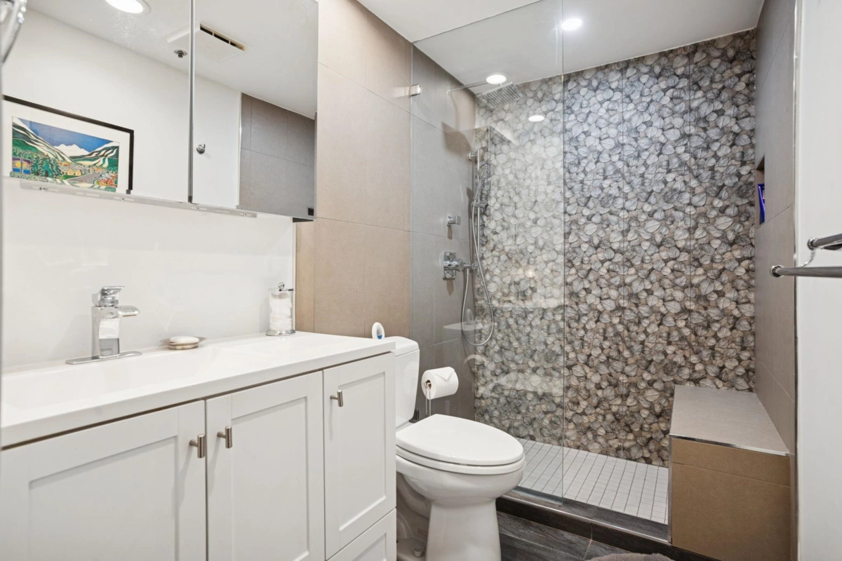 Office / Den Photo of 203 1008 Beach Avenue, Vancouver, BC