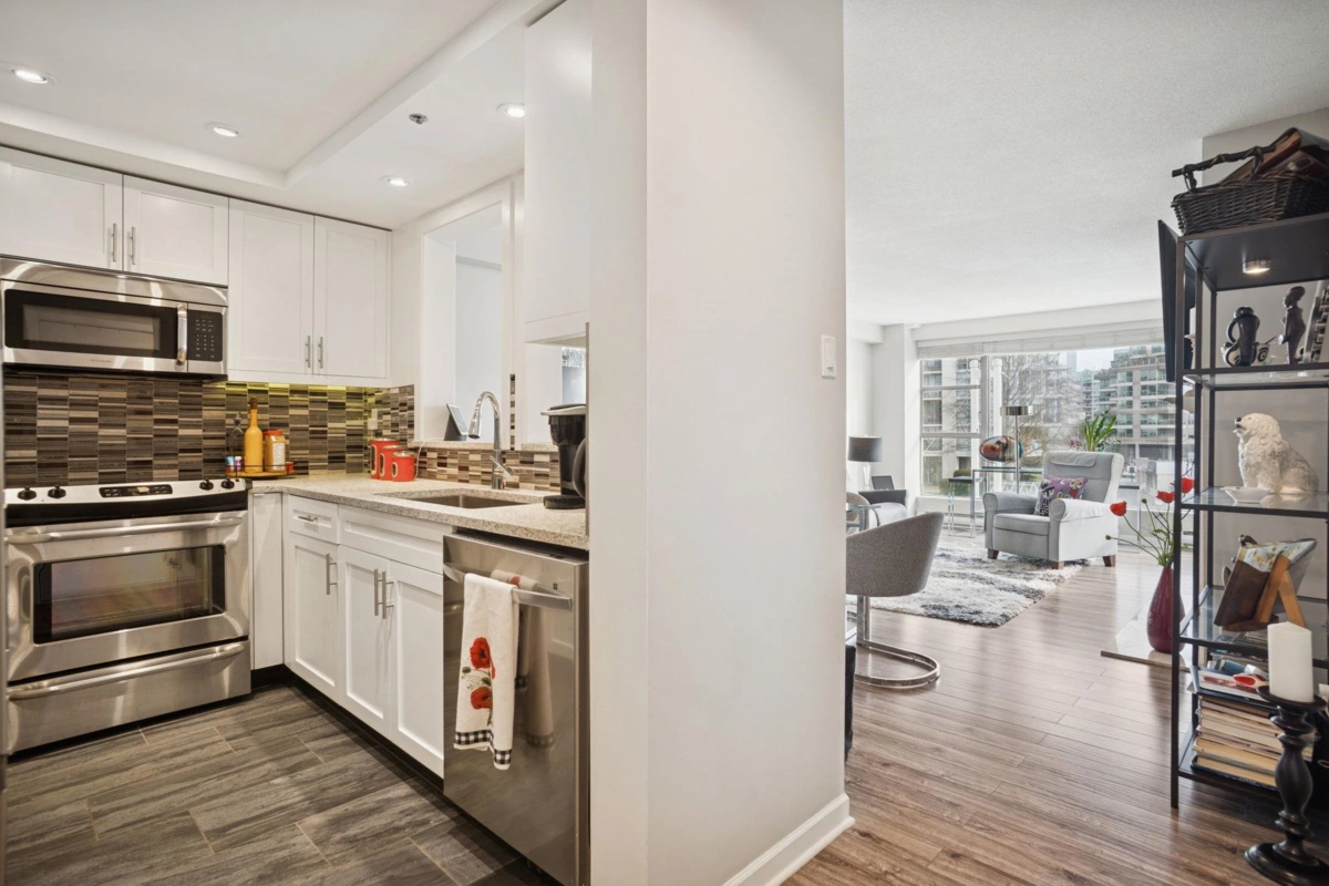 Walk-In Closet Photo of 203 1008 Beach Avenue, Vancouver, BC