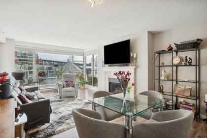 203 1008 Beach Avenue, Vancouver, BC