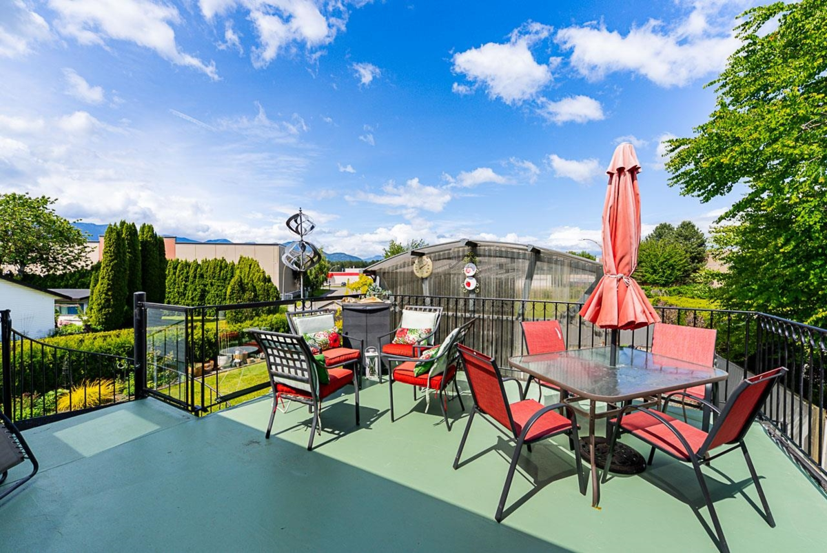 Front Yard Photo of 7652 Sapphire Drive, Chilliwack, BC