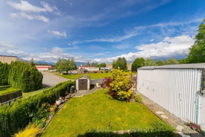 Laundry Room Photo of 7652 Sapphire Drive, Chilliwack, BC