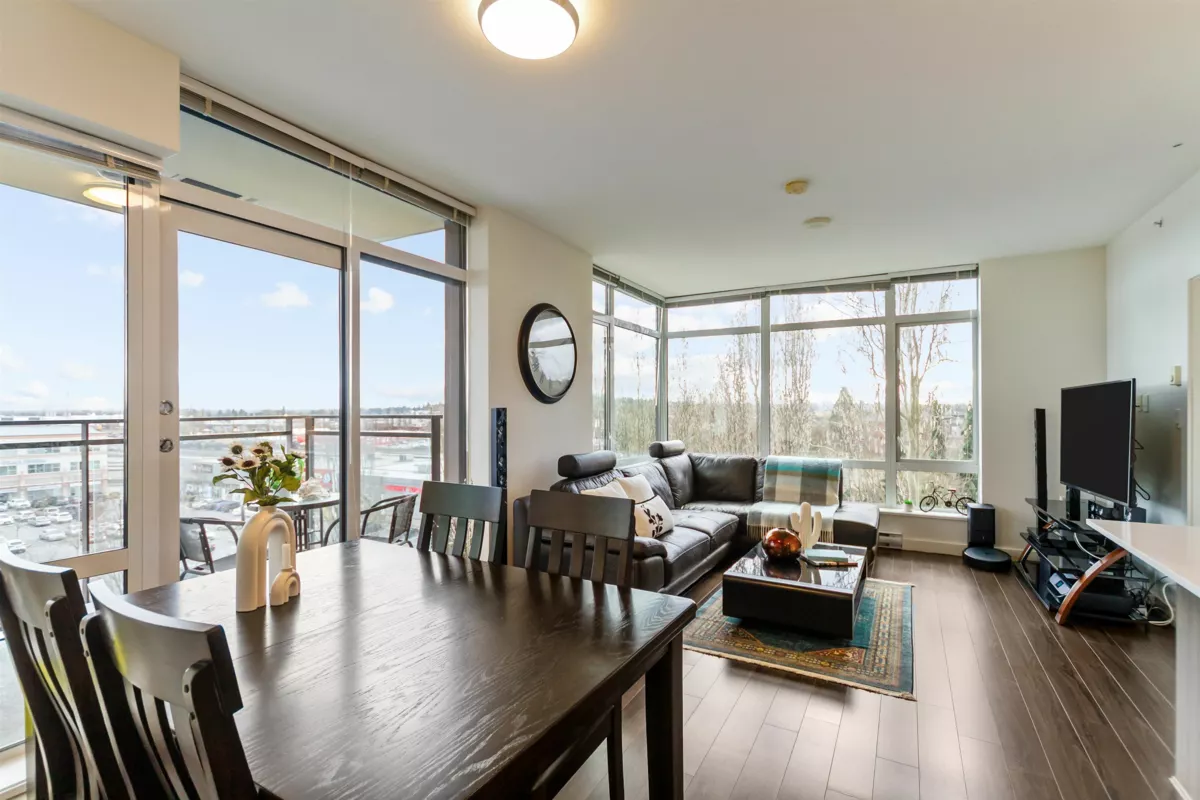 Breakfast Nook Photo of 708 2789 Shaughnessy Street, Port Coquitlam, BC