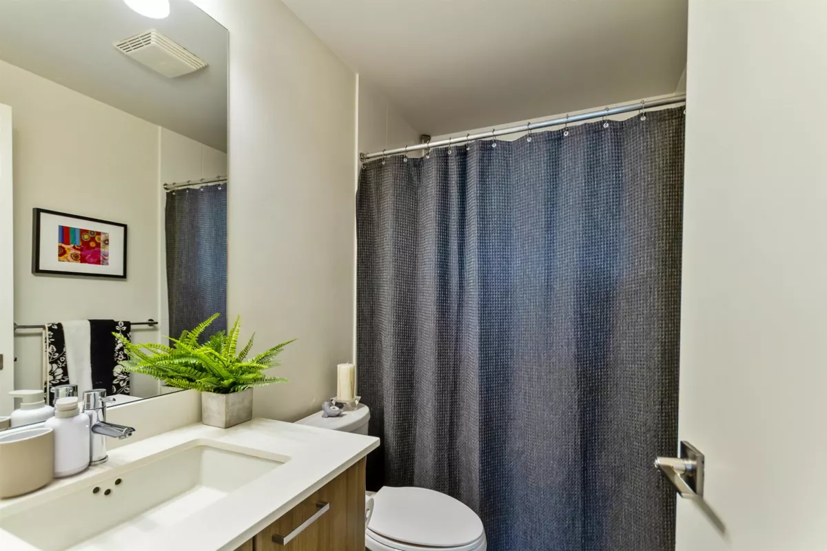 Guest Bathroom Photo of 708 2789 Shaughnessy Street, Port Coquitlam, BC