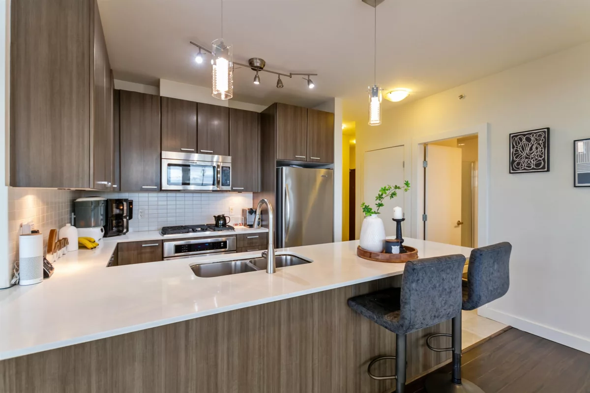 Living Room Photo of 708 2789 Shaughnessy Street, Port Coquitlam, BC