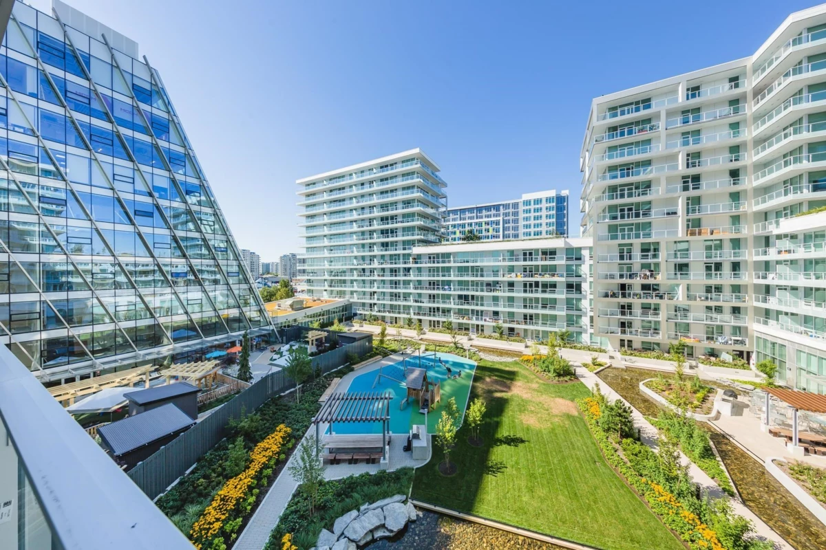 Laundry Room Photo of 741 8133 Cook Road, Richmond, BC