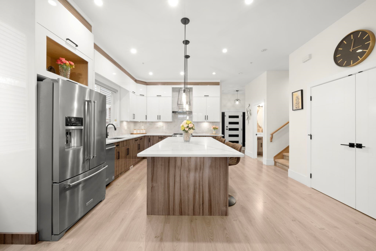 Primary Bedroom Photo of 11042 240 Street, Maple Ridge, BC