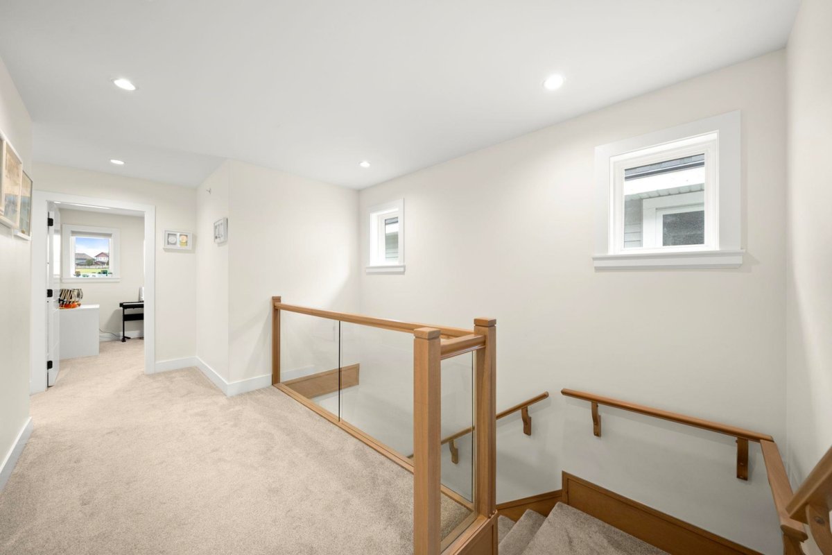 Staircase Photo of 11042 240 Street, Maple Ridge, BC