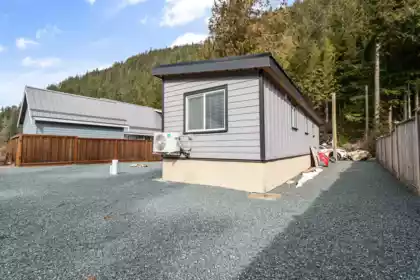 Mudroom Photo of H113 Strawberry Lane, Sunshine Valley, BC