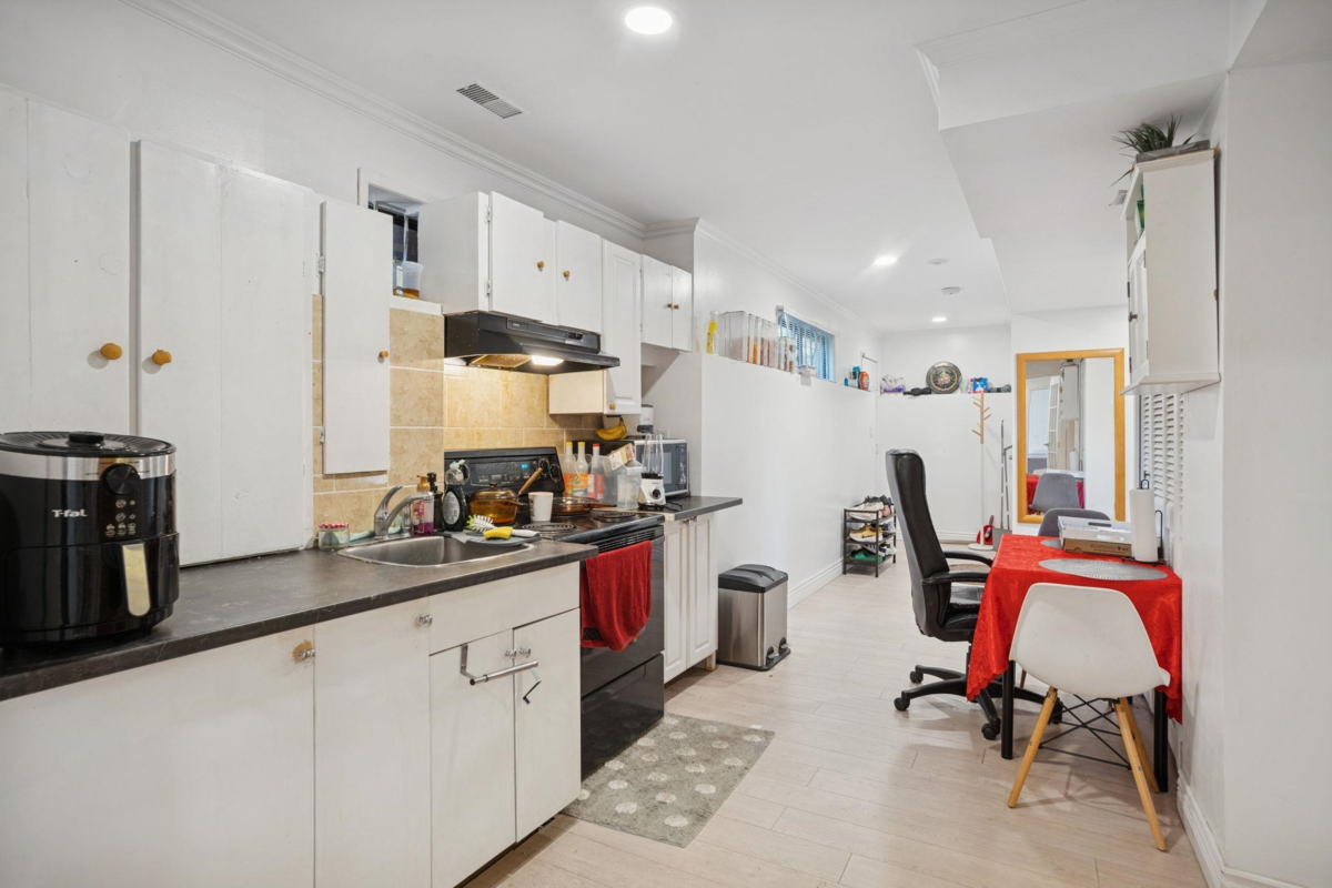 Garage Interior Photo of 7730 Stanley Street, Burnaby, BC
