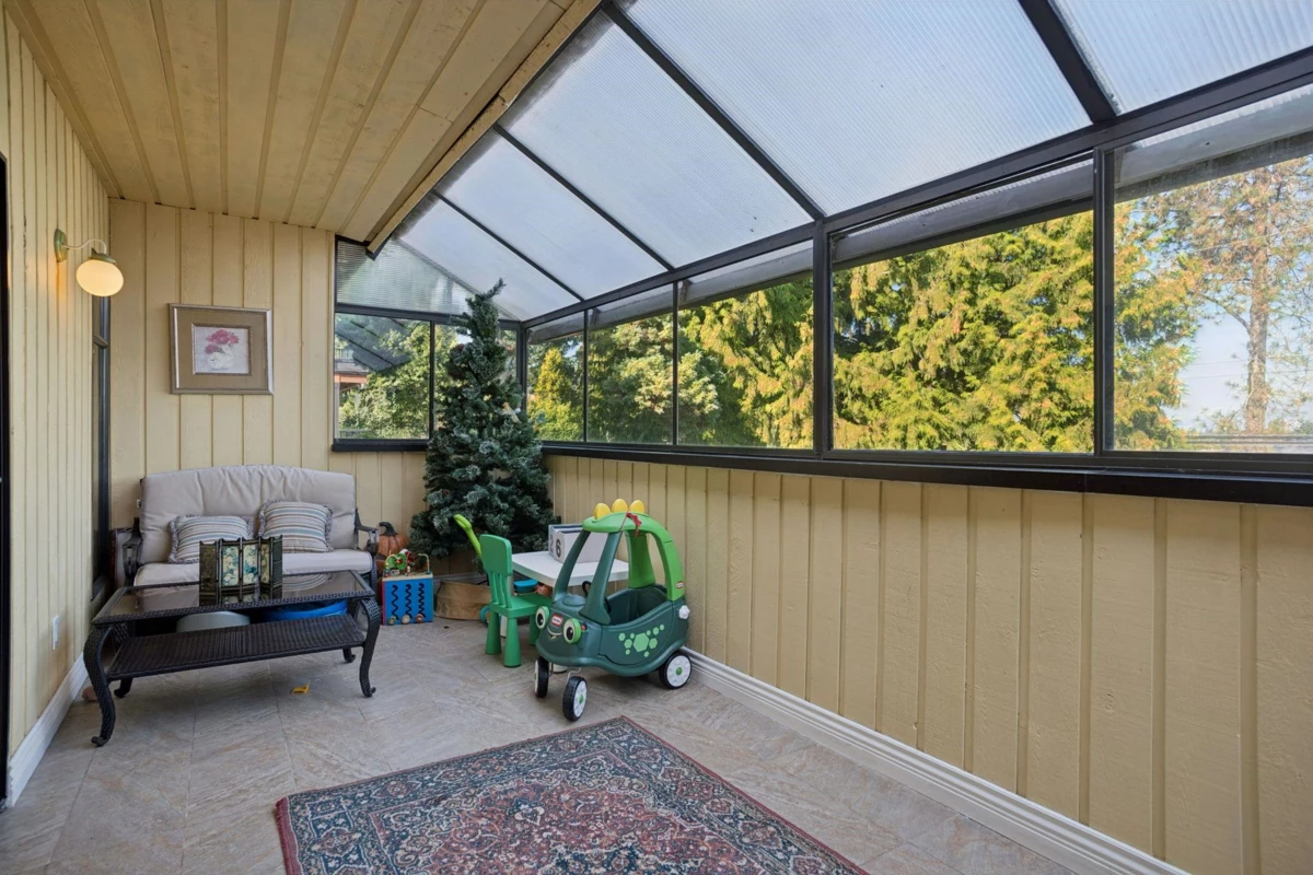 Guest Bathroom Photo of 7730 Stanley Street, Burnaby, BC