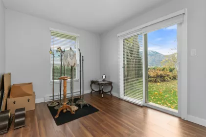Loft / Bonus Room Photo of 39965 No. 5 Road, Abbotsford, BC