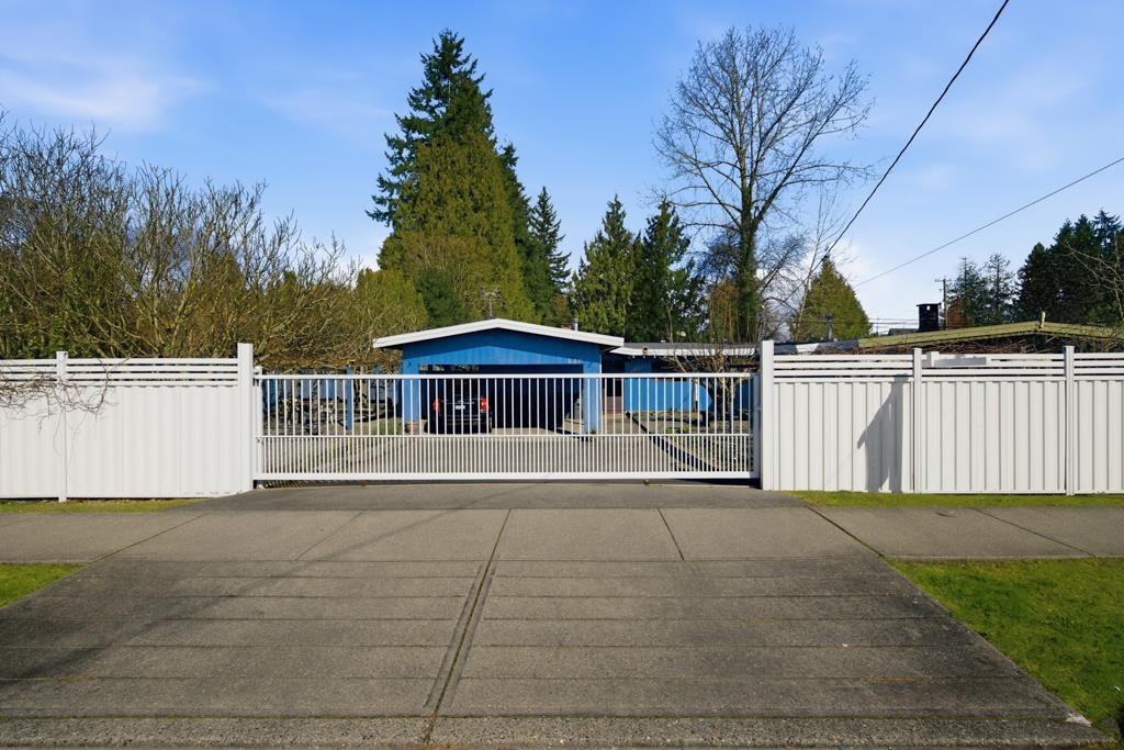 Exterior Rear Photo of 12337 98 Avenue, Surrey, BC